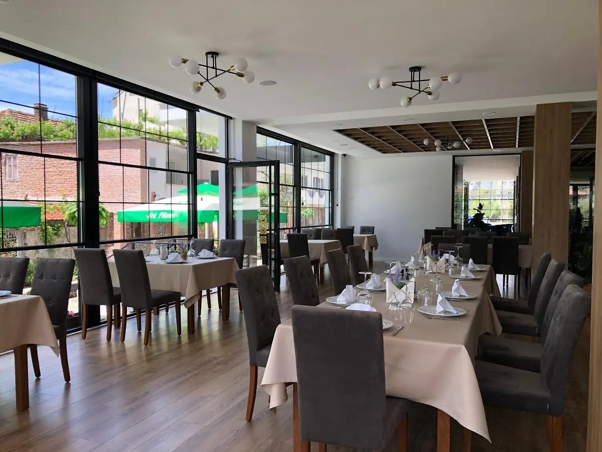 Grand Hotel Pogradec Tushemisht 5*,