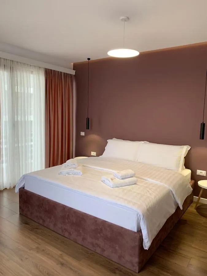 Grand Hotel Pogradec Tushemisht Albania