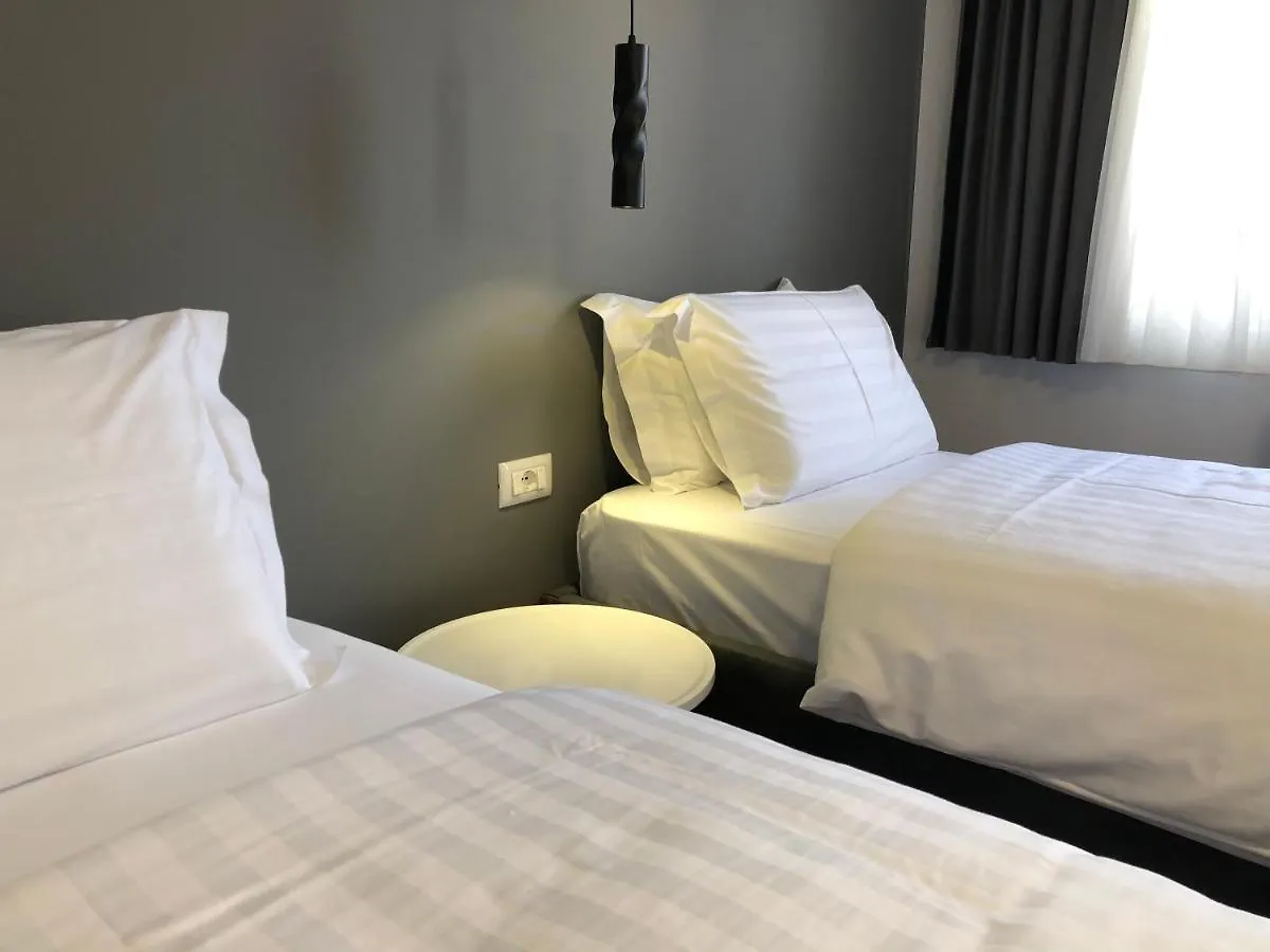 Grand Hotel Pogradec Tushemisht 5*,  Albania