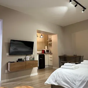 4seasonsgea , Deluxe , Centre , , Tirana Albanie