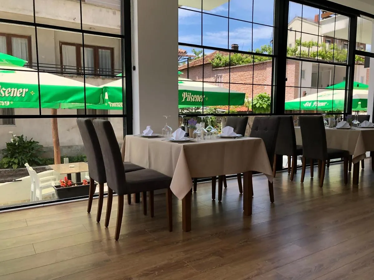 *****  Grand Hotel Pogradec Tushemisht Albanie