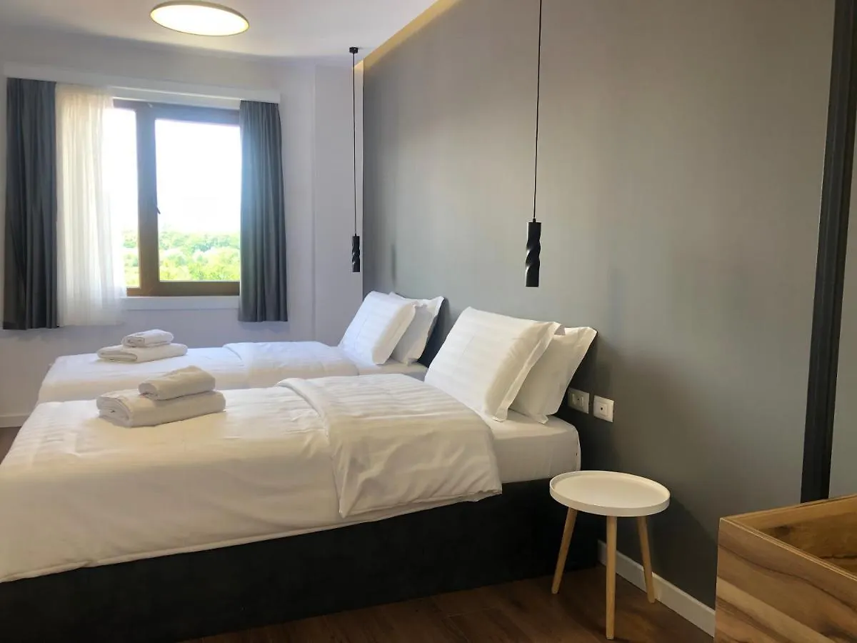 Grand Hotel Pogradec Tushemisht