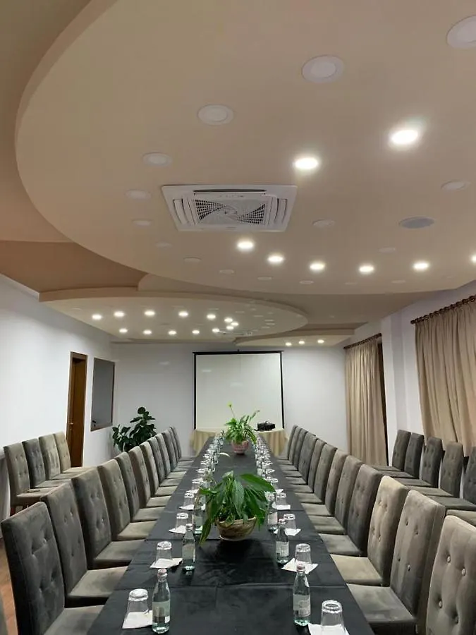 Grand Hotel Pogradec Tushemisht